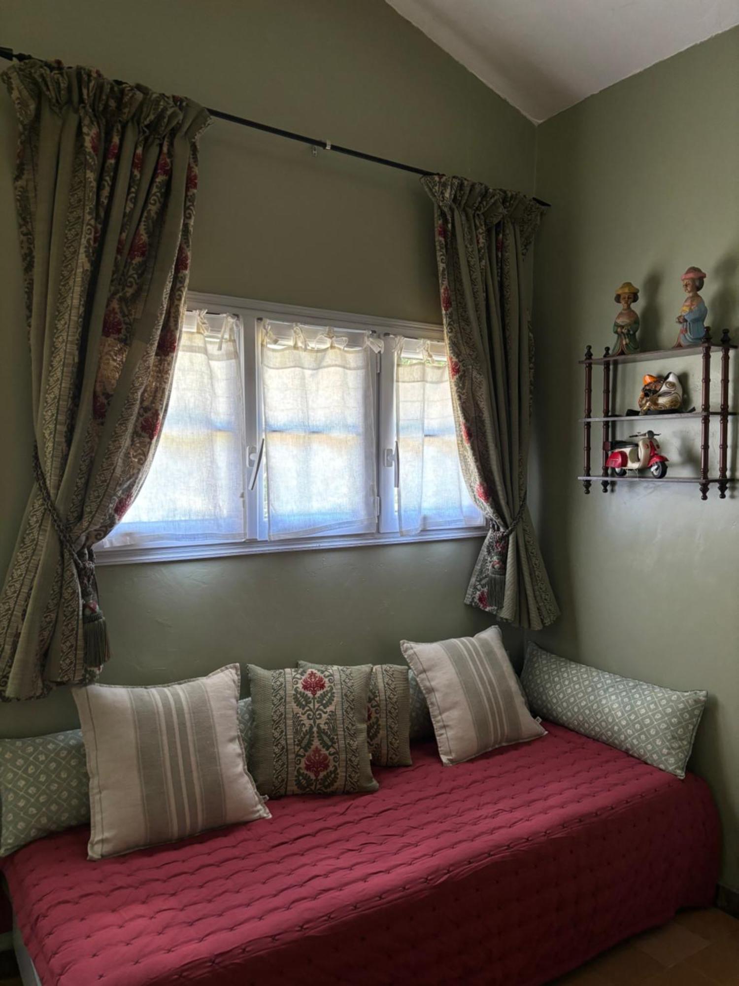 Domaine Du Commandeur Bed and Breakfast Mondragon Εξωτερικό φωτογραφία