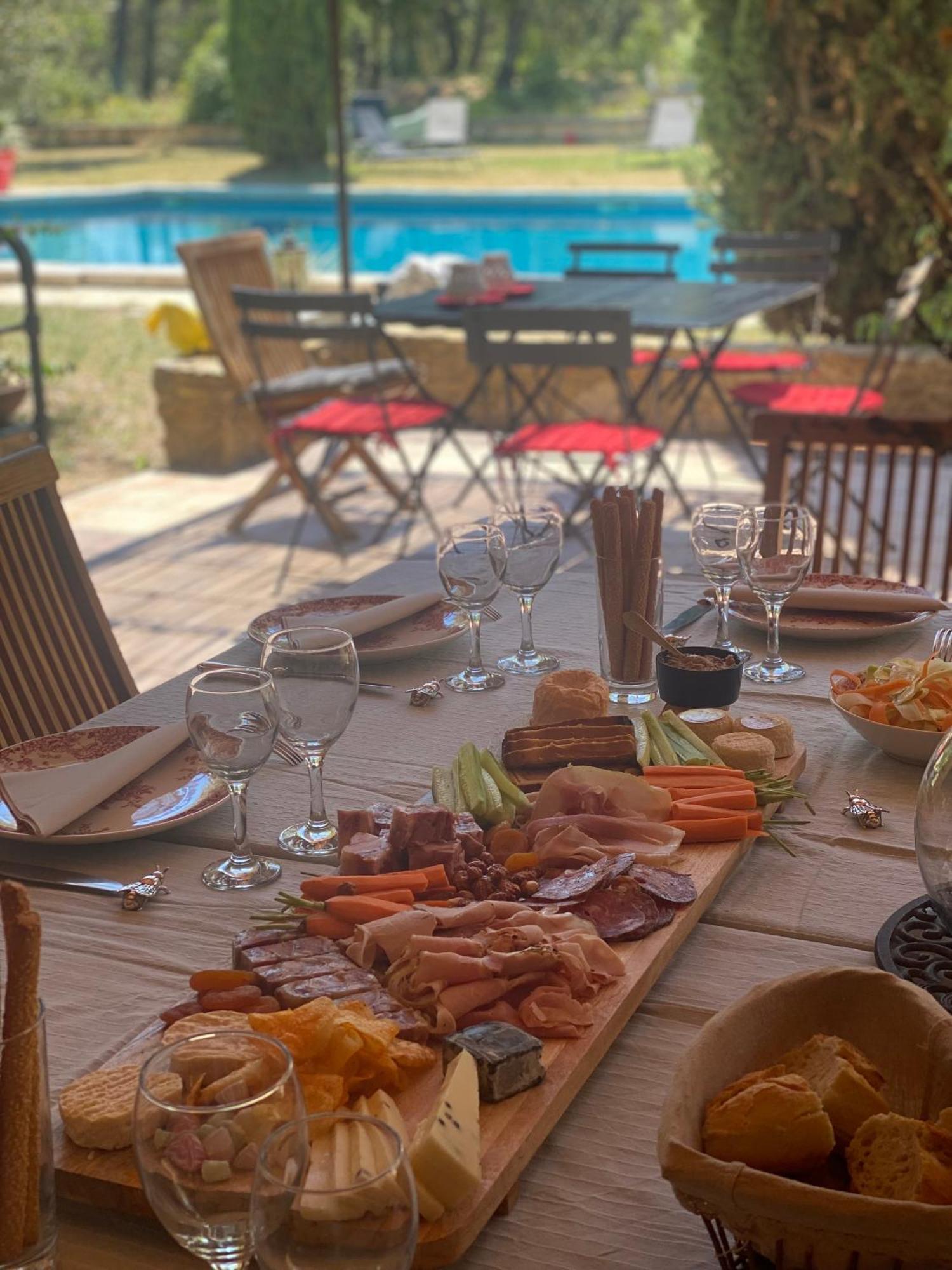 Domaine Du Commandeur Bed and Breakfast Mondragon Εξωτερικό φωτογραφία